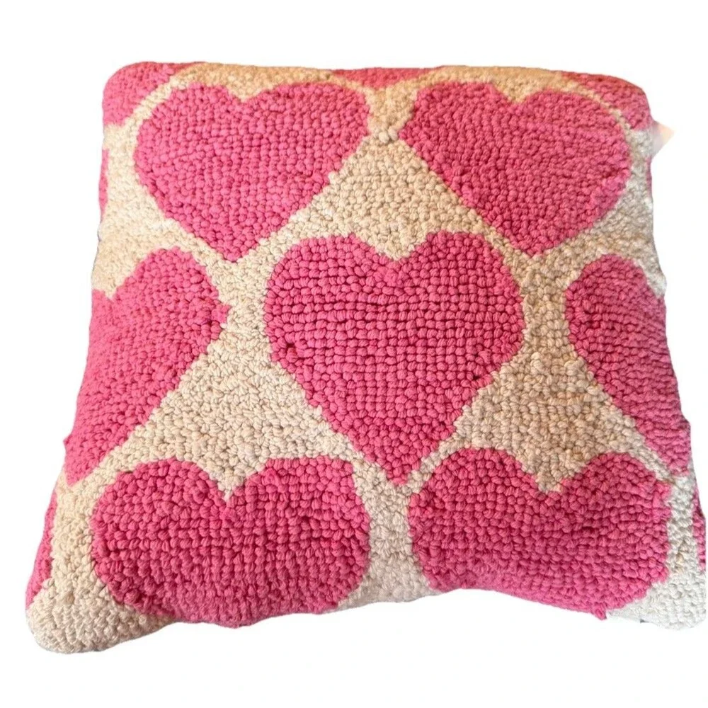 14 X 14 heart decorative Square Throw pillow new With Tag Pink And White - Picture 1 of 7